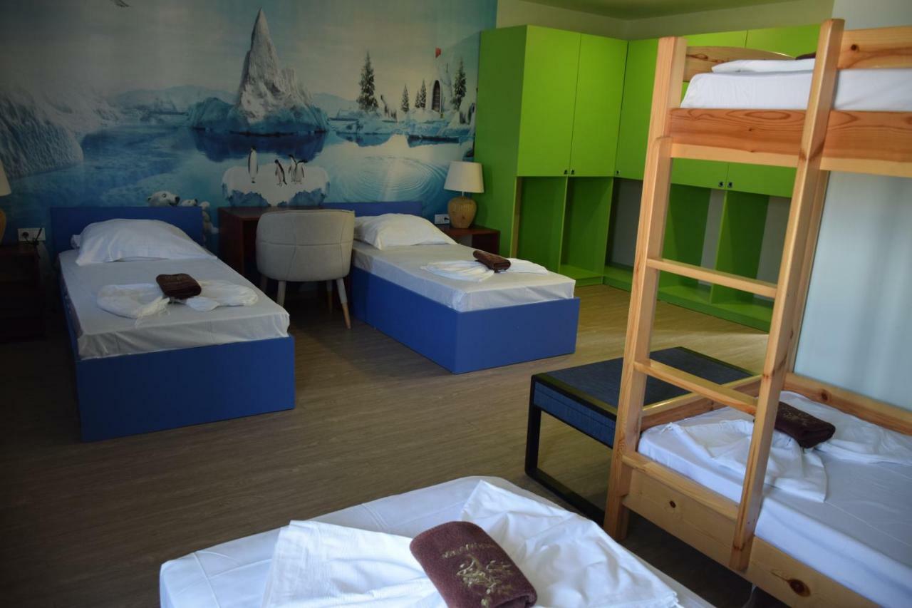 Отель Camp And Pool Кранево Экстерьер фото
